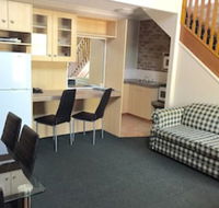 Country Gardens Motor Inn Toowoomba - Accommodation Batemans Bay