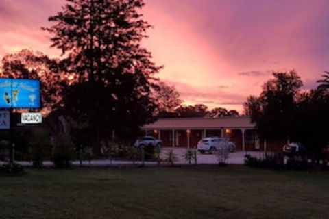 Walkabout Motel - Accommodation Batemans Bay 0