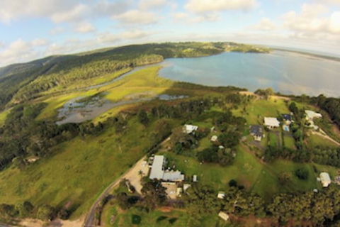 Top Of The Lake Units - Accommodation Batemans Bay 0