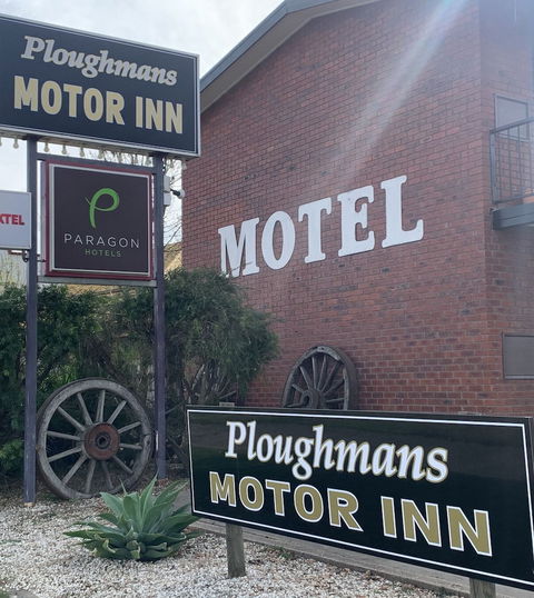 Ploughmans Motor Inn - Accommodation Batemans Bay 1