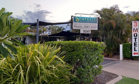 Emerald Motel Apartments - Accommodation Batemans Bay 0