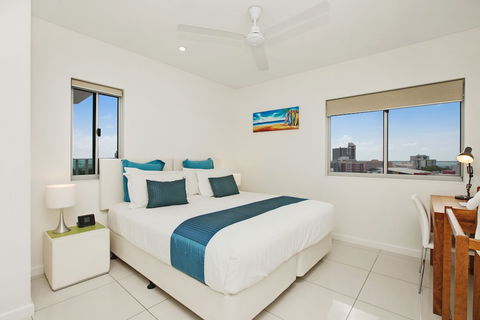 Beachlife Holiday Apartments - Accommodation Batemans Bay 2