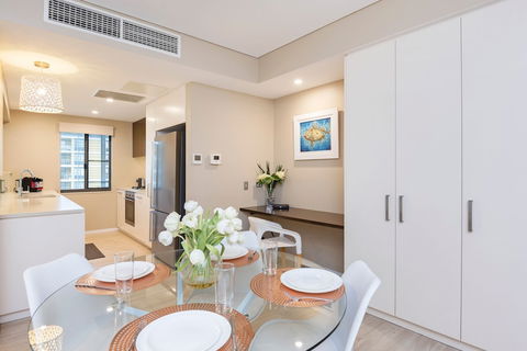 Darwin Waterfront Luxury Suites - Accommodation Batemans Bay 3