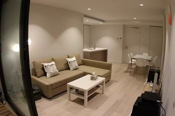 EQ Apartment - Accommodation Batemans Bay 1