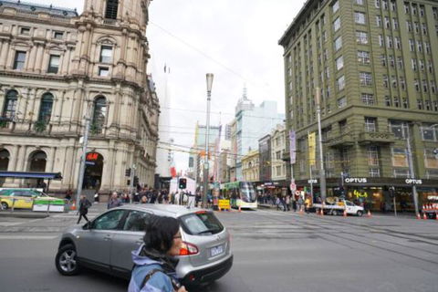 Avanti Two Bedroom View Apartment Floor 44 CBD - Accommodation Batemans Bay 4