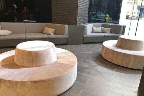 Avanti Two Bedroom View Apartment Floor 44 CBD - Accommodation Batemans Bay 5