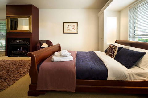 Zen Suite - Accommodation Batemans Bay 0