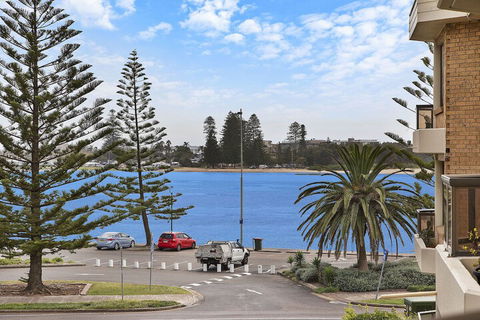 Sundowner Apartment 9 - Accommodation Batemans Bay 5