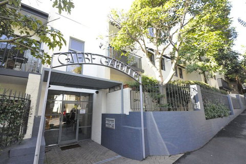 Glebe Fully Furnished 1 BDR Apart 47 ROS - Accommodation Batemans Bay 1