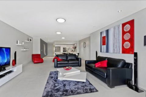 Coast Luxury Apartment 21 - Accommodation Batemans Bay 2