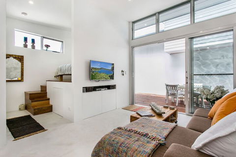 Studio 9 - Accommodation Batemans Bay 5