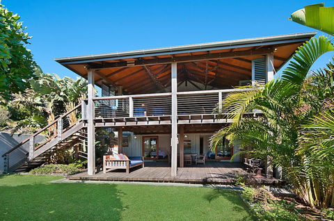 A PERFECT STAY - The Hawk At Wategos - Accommodation Batemans Bay 1