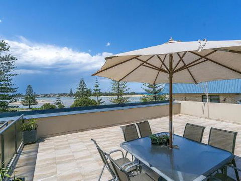 Lakeshore Apartments Unit 6 - Accommodation Batemans Bay 5