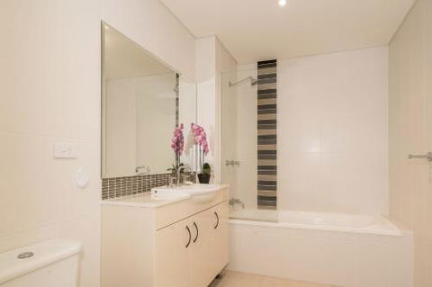 Ocean Views Unit 15 The Entrance NSW - Accommodation Batemans Bay 3
