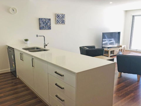 Avra Seabreeze 503 / 4 8 Bullecourt Street - Accommodation Batemans Bay 6