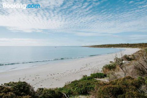 Glamping At September Beach Lincoln National Park - Accommodation Batemans Bay 2