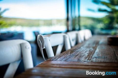Beauty On Booker Bay - Accommodation Batemans Bay 3