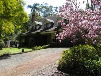 Curtis Falls Apartment - Accommodation Batemans Bay 0