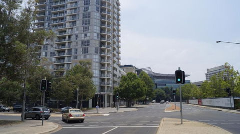 Canberra CBD Metropolitan - Accommodation Batemans Bay 5