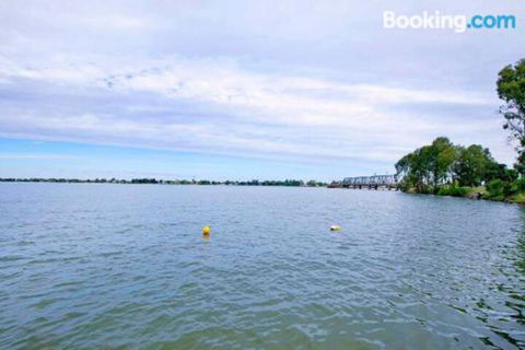 Brookwater Waterfront On Lake Mulwala - Accommodation Batemans Bay 4