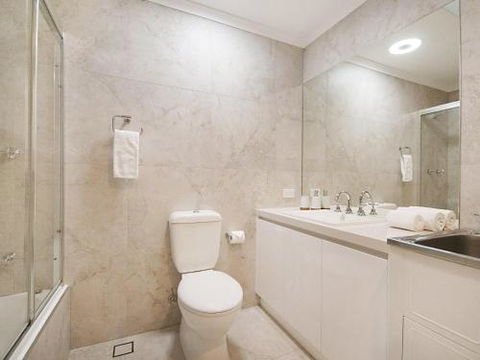 #8 James Cook Apartments - Accommodation Batemans Bay 4