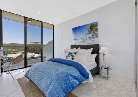 Stylish Penthouse With Views & Jacuzzi - Accommodation Batemans Bay 2