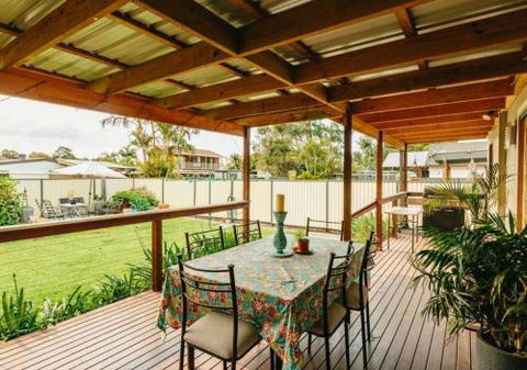 Comfortable Outdoor Entertaining Lake Walks - Accommodation Batemans Bay 6