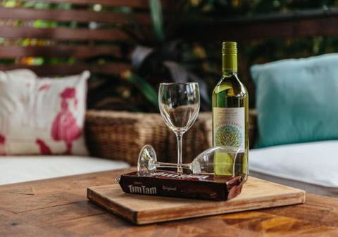 Comfortable Outdoor Entertaining Lake Walks - Accommodation Batemans Bay 5