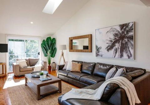 Seagrass House Modern North Avoca Oasis - Accommodation Batemans Bay 0