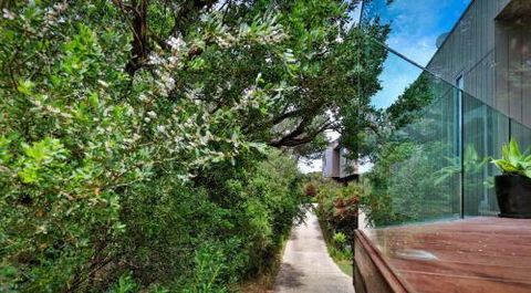 SURF Side SECRET INVERLOCH - Accommodation Batemans Bay 6