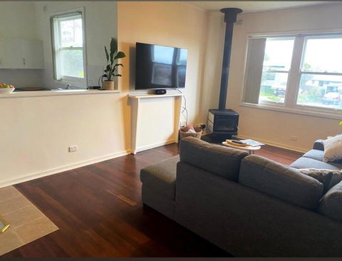 Honey At KI - Accommodation Batemans Bay 3