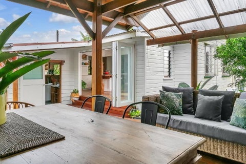 Lazenby Lodge - Accommodation Batemans Bay 2