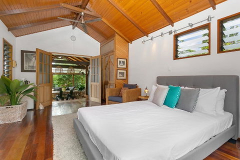 Lazenby Lodge - Accommodation Batemans Bay 4
