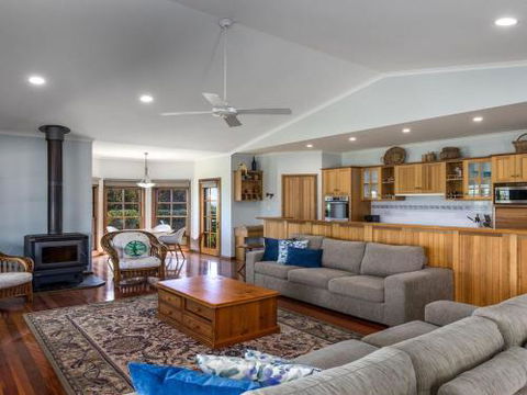 GULL HOUSE Kiama 4pm Check Out Sundays - Accommodation Batemans Bay 3