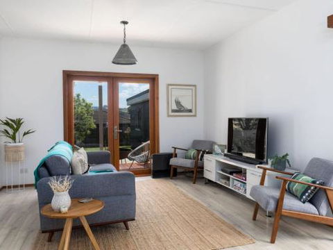 SPINDRIFT Kiama & Surrounds 4pm Check Out Sundays - Accommodation Batemans Bay 0