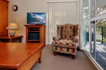 Sunset Towers Unit 11 / 25 Donald Street - Accommodation Batemans Bay 4