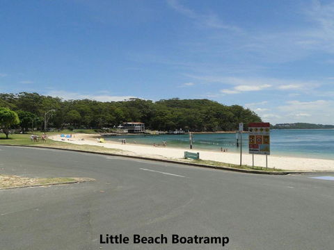 Rubys Retreat 44 Achilles Street - Accommodation Batemans Bay 1