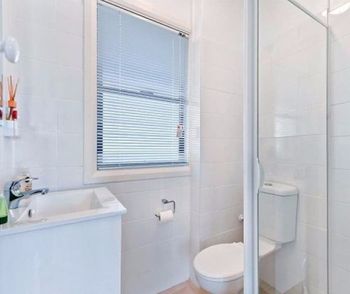 Ashley Court Unit 7 - Accommodation Batemans Bay 3