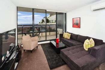 Location Views & Style - Accommodation Batemans Bay 0