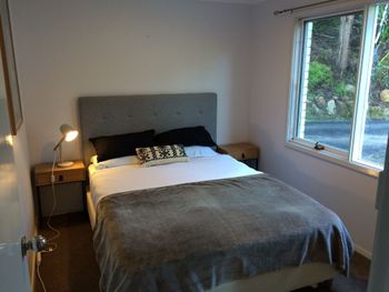Quiet Rural Retreat With Spa - Accommodation Batemans Bay 4