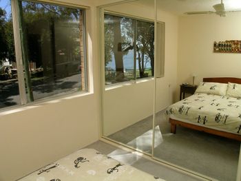 Shipmates Unit 4 / 51 Christmas Bush Avenue - Accommodation Batemans Bay 1