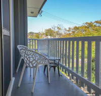 Christmas Bush Avenue 2 / 1 - Accommodation Batemans Bay