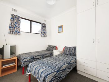 Shoal Bay Road Bay Village Unit 19 47 - Accommodation Batemans Bay 5