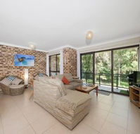 Grevillia Bay Parklands Unit 54 / 2 Gowrie Avenue - Accommodation Batemans Bay
