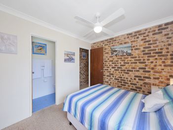 Grevillia Bay Parklands Unit 54 / 2 Gowrie Avenue - Accommodation Batemans Bay 4