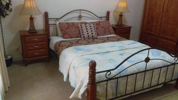 Deloraine TAS Accommodation Batemans Bay
