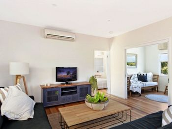 Bali Blue - Accommodation Batemans Bay 0