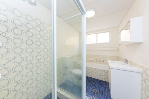 Dolphin Court Unit 1 - Accommodation Batemans Bay 1