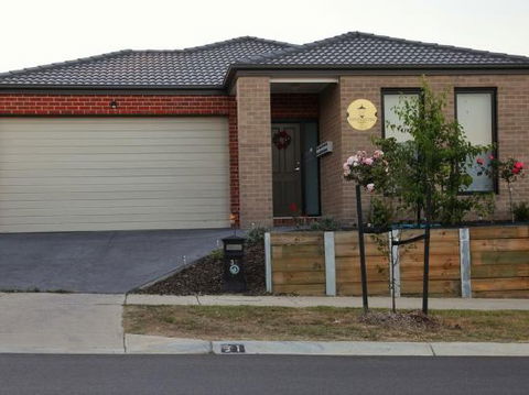 London Park Resort Melbourne - Accommodation Batemans Bay 1
