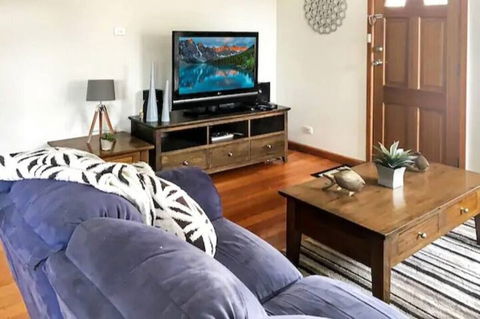 Rye Sleeps 10, Great Weekender - Accommodation Batemans Bay 0
